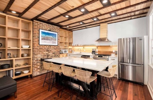Cannonborough Elliotborough House | Historic Boutique Home ‘Tuckertown’