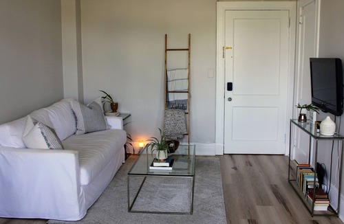Harleston Village Condo | Historic Downtown Charleston Condo Overlooking Colonial Lake
