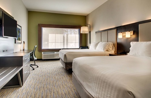 Summerville Hotel | Holiday Inn Express & Suites Summerville by IHG
