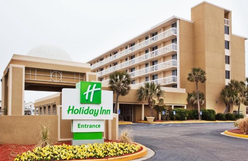 Surfside Beach Resort | Holiday Inn Resort Oceanfront at Surfside Beach by IHG
