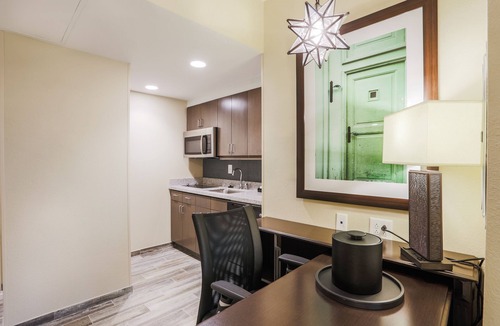 Cannonborough Elliotborough Hotel | Homewood Suites by Hilton Charleston Historic District