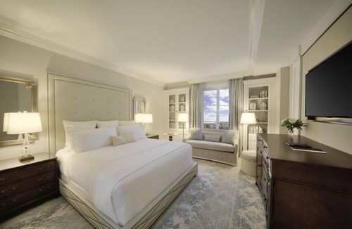 Downtown Charleston Hotel | Hotel Bennett