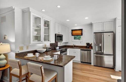 West Beach House | IC80: 80 Inlet Cove