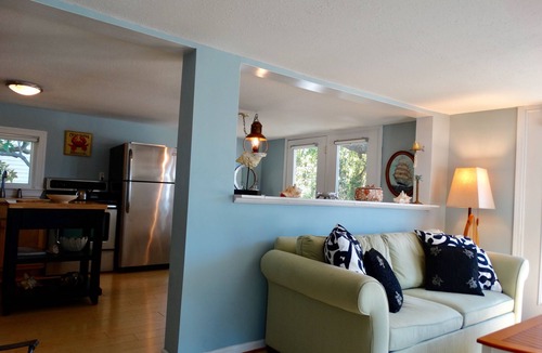 Tybee Island House | Immaculate and Pet Friendly 2 BR 2 Bath House on Tybee's North End!