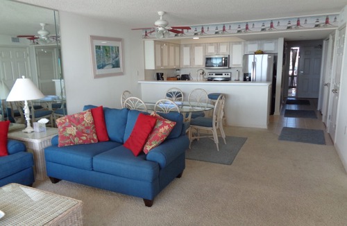 Windy Hill Condo | Immaculate, luxury, oceanfront, roomy beach, 6th flr private balcony, R&R peace