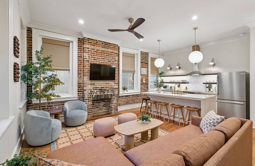 Charleston Historic District Apartment | Indigo Suite: Heart of Charleston w/private pool