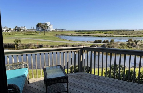 Saint Helena Island House | Island & Golf Getaway - 137 Ocean Point Drive