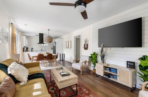 North Charleston House | Just Renovated Home - Private Yard & Movie Theater