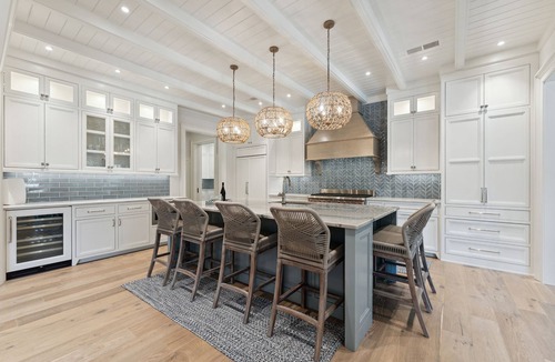 Vanderhorst Plantation House | KIAWAH ELEGANCE - New Build, Near Beach w/Private Outdoor Space