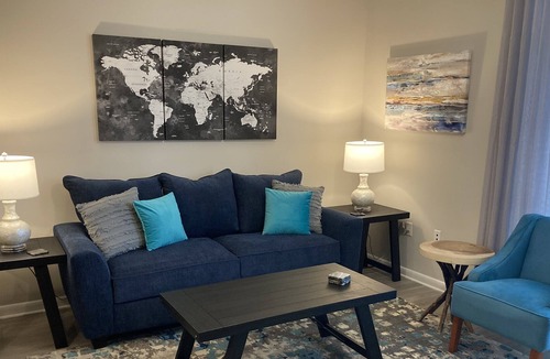 North Charleston Apartment | King Bed/Pool/Trendy Nbhd