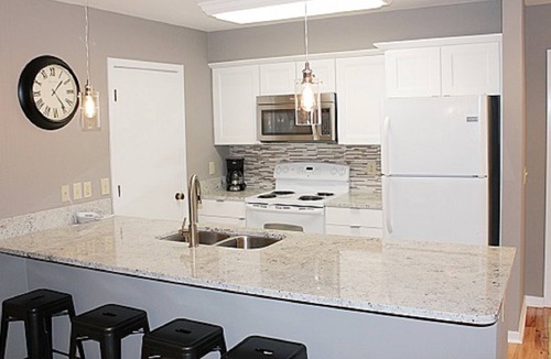 Isle of Palms Condo | Lagoon Villa 34/2 BR Resort View Condo w Wild Dunes Amenities!