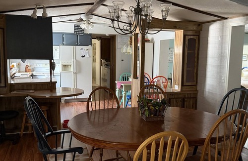 Eutawville House | Lake front lake house on Lake Marion