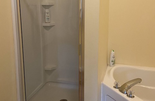 Santee Condo | Lakefront condo with boat slip available. 3 br, 3 ba