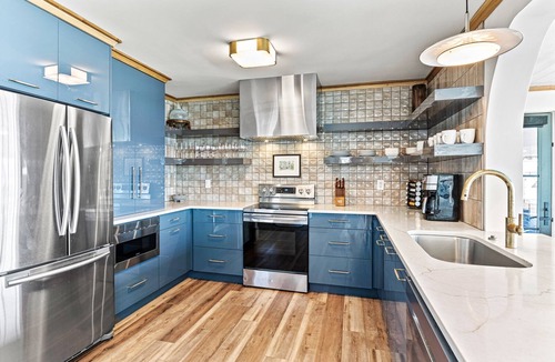 Mayhew House | Lakefront Luxury Newly Renovated-Firepit, HotTub, Featured in Southern Living