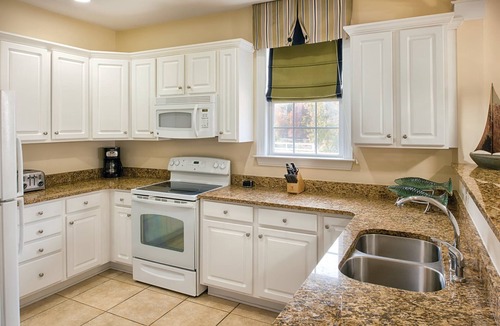 Santee Condo | Lakeside Bliss: 3BR Suite at Wyndham Lake Marion