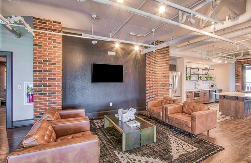 Downtown Charleston Apartment | Landing at Meeting Street Lofts - 1 Bedroom in East Central