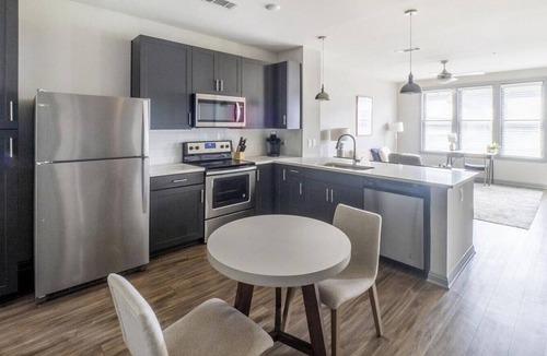 Downtown Charleston Apartment | Landing at Meeting Street Lofts - 1 Bedroom in East Central