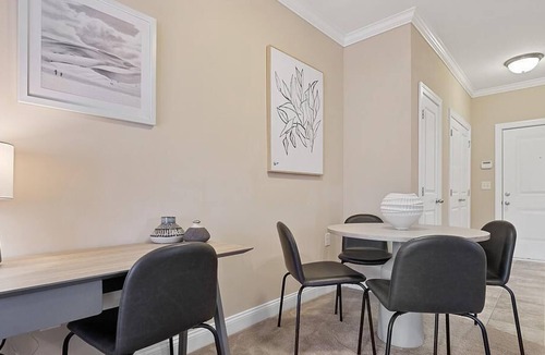 Greensboro Apartment | Landing at The Plantation at Pleasant Ridge - 2 Bedrooms in Downtown Greensboro