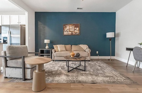 Summerville Apartment | Landing | Beautiful 3BD, Gym, Yoga Studio