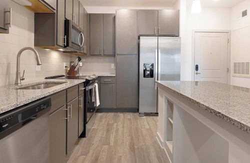 Summerville Apartment | Landing | Spectacular 1BD, Yoga Studio, Gym