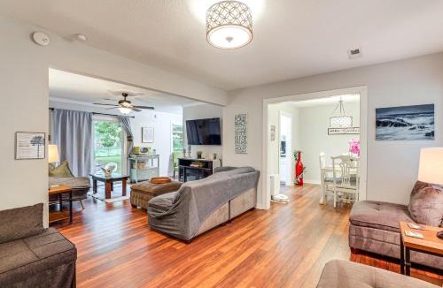 Ladson House | Large Yard & Fire Pit! Pet-Friendly Home in Ladson