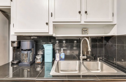 Ladson House | Large Yard & Fire Pit! Pet-Friendly Home in Ladson
