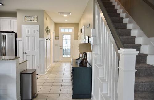 Surfside Beach House | LATE AUG&SEPT 2026 WEEKS-20% DISCOUNTED BASE RATE-INLCUDES LINENS/CLEANING/BBQ