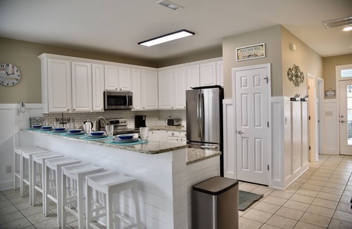 Surfside Beach House | LATE AUG&SEPT 2026 WEEKS-20% DISCOUNTED BASE RATE-INLCUDES LINENS/CLEANING/BBQ