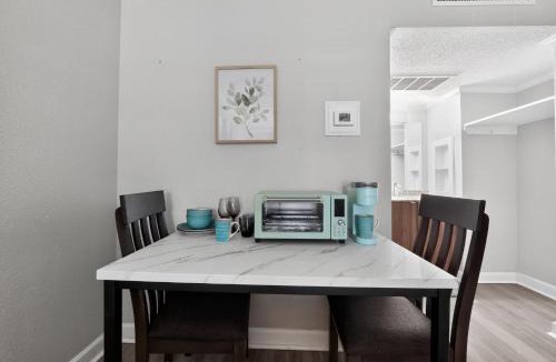 Sheffield Park Apartment | Lux Mins To Atrium Health & Charlotte Airport
