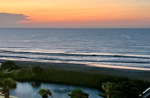 Myrtle Beach Apartment | Luxe by the Sea - 5-Star Beachfront Escape