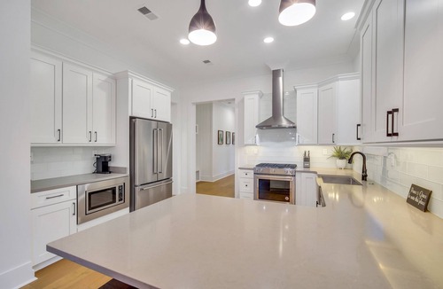 Olde Town House | Luxurious Living in Old Town Bluffton! Sleeps 6! Prime Location!