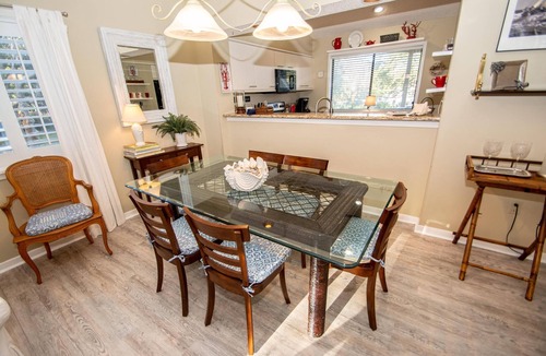 Arcadian Shores Condo | Luxurious Myrtle Beach Villa with a Fireplace! *Newly Remodeled & Furnished*