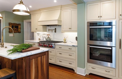 Charleston Historic District House | Luxury home in the heart of Charleston's historic South of Broad neighborhood