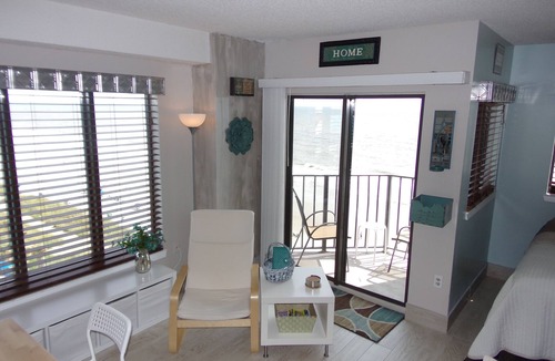 Myrtle Beach Apartment | Luxury Sleep on the Beach.Newly renovated Treasure Chest condo