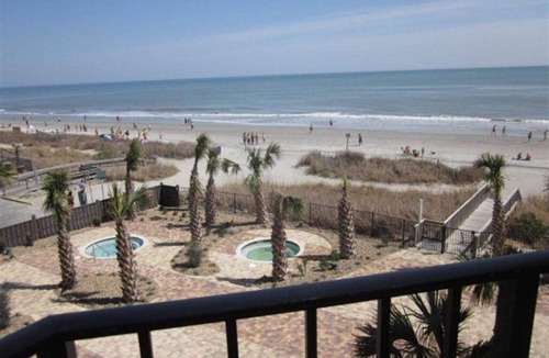 Myrtle Beach Apartment | Luxury Sleep on the Beach.Newly renovated Treasure Chest condo