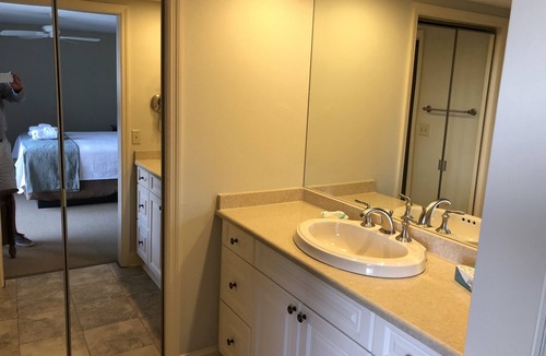 Shelter Cove Villa | Luxury Three Bedroom Three Bath Villa overlooking Shelter Cove Marina