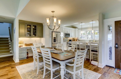 South Beach Villa | Luxury Villa Right on the Water in Sea Pines!
