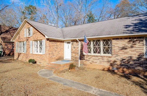 Irmo House | Mins to Lake Murray & Downtown! Serene on Sonning