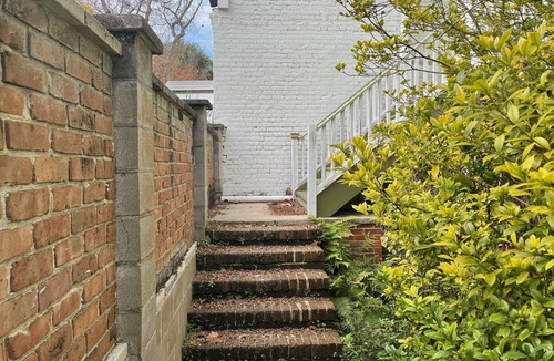 Historic Downtown Savannah Apartment | Modern 2-Bedroom Apartment in Victorian District ★ Prime Location ★ Near Forsyth
