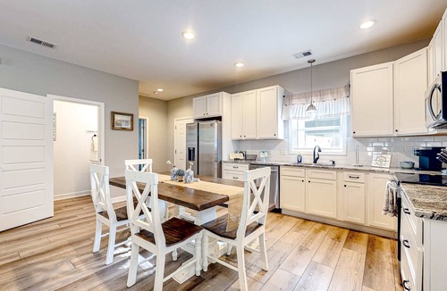 Johns Island House | Modern cottage with all-new interior, patio, AC, & W/D - near beaches & golf