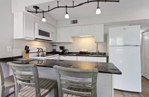 North Forest Beach Resort | Modern Island Escape | Perfect for Family Getaway Near Coligny Beach & Shops