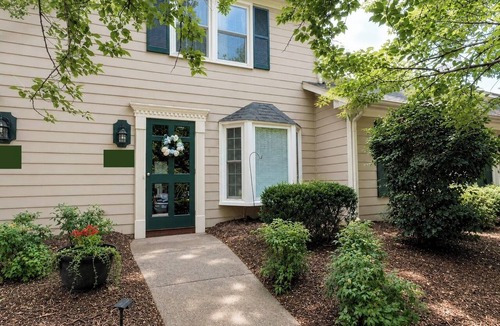 Greensboro House | Monthly Stay Near GSO Airport King Bed