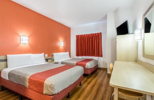 Fort Mill Hotel | Motel 6 Fort Mill, SC - Charlotte