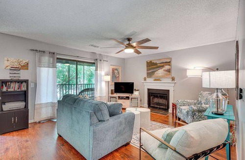 Mount Pleasant Condo | Mount Pleasant Condo - Near Charleston & Beaches!
