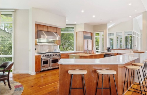 Oceanside House | MyStay at 35 Ruddy Turnstone - 5BR Oceanfront Luxury Living!