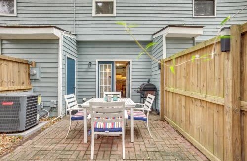 Beaufort House | Nautical Beaufort Gem with Gas Grill, 3 Mi to Dtwn!
