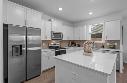 Five Points House | Near Carolina Horse Park Family Friendly 4BR Home w/Poker Room & Bocce