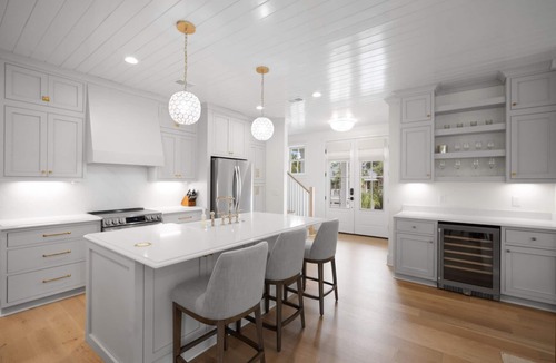 Deer Lake House | Neighborhood Pool, 2 Golf Carts Included - 285 Deer Lane