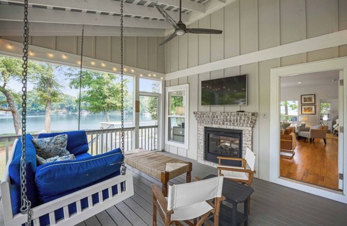 Dixie - Berryhill Cottage | NEW Cozy Cottage On Lake Wylie