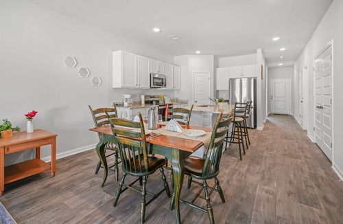 Conway House | New Modern 3BR/3BA Townhome. Quiet Retreat w/Pool, Playground and Free Parking.
